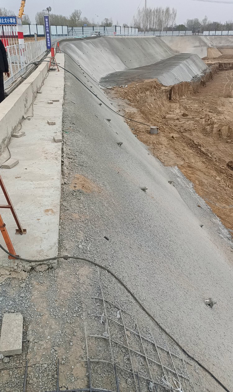 无锡滨湖区挂网喷浆